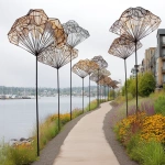 **cosmonautumnal scuptural art Seattle Washington waterfront Park art --s 250 --c 25 --iw 3 --raw --q 4 --p jh81ly1 4x7uqag --ar 99:70** - Image #2 <@1059634795207991457>