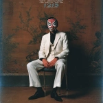 **<https://s.mj.run/HX-780qlrMc> similar styles, fashion styling, a french man wears a Chinese opera mask and wears a white suit , sitting on the chair, the background is a Chinese song dynasty wall painting, elegant, modern, authentic, real photo, high resolution, dazed and confused magazine --v 7.0** - Image #1 <@1102487265608990730>
